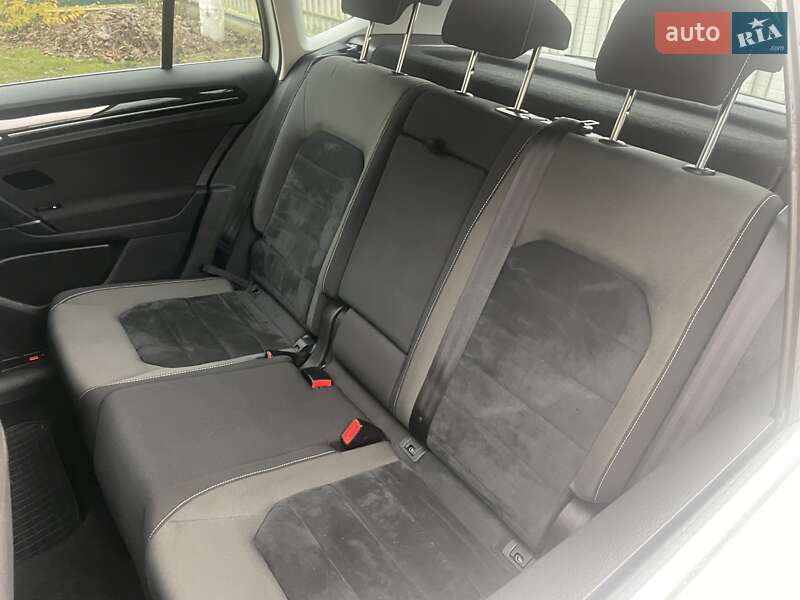 Универсал Volkswagen Golf 2014 в Ковеле