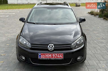 Универсал Volkswagen Golf 2010 в Чернигове