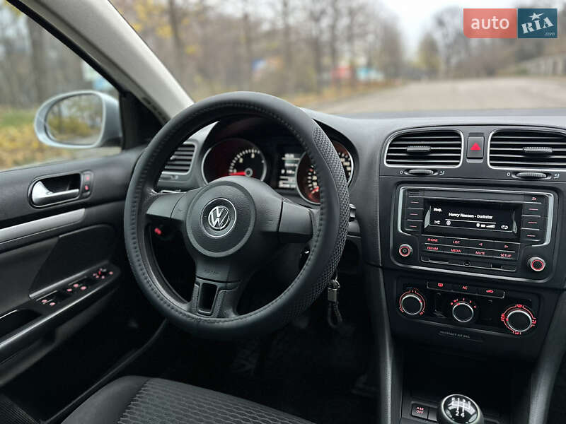 Универсал Volkswagen Golf 2011 в Умани фото 36 Универсал Volkswagen Golf 2011 в Умани