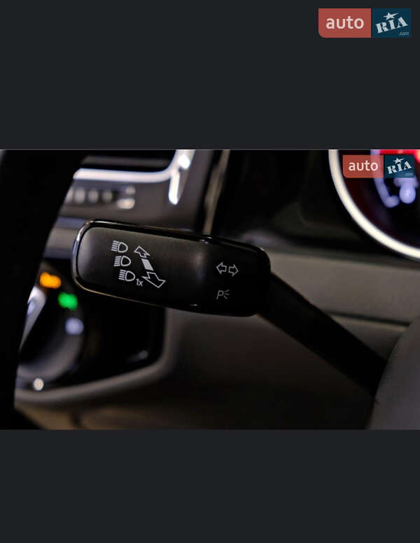 Хэтчбек Volkswagen Golf 2014 в Одессе