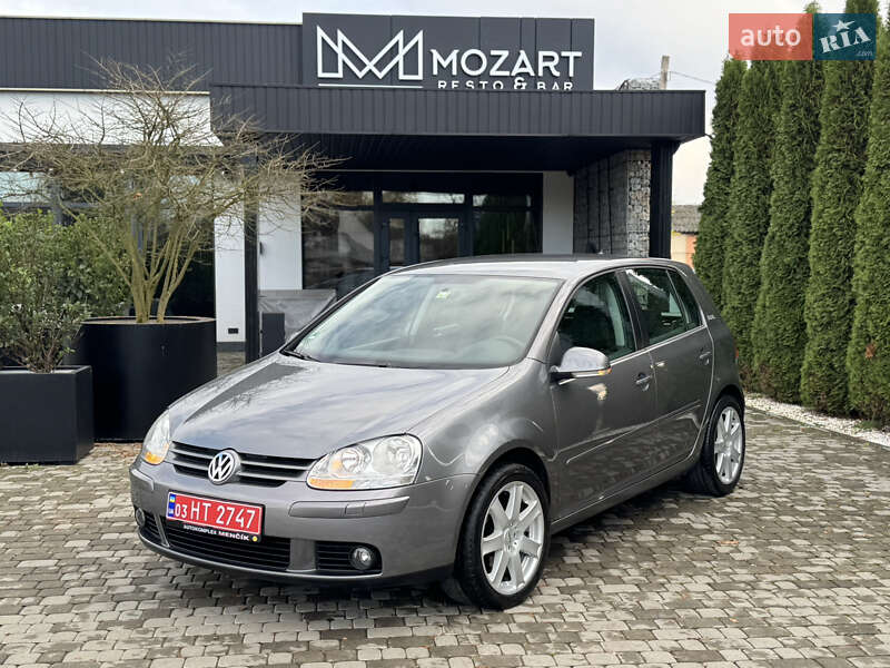 Хэтчбек Volkswagen Golf 2007 в Иршаве