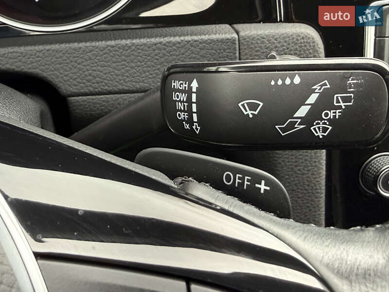 Универсал Volkswagen Golf 2016 в Львове