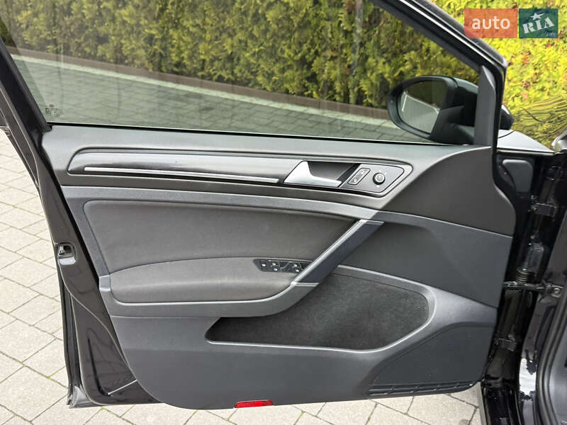 Универсал Volkswagen Golf 2013 в Стрые фото 46 Универсал Volkswagen Golf 2013 в Стрые