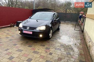 Хетчбек Volkswagen Golf 2008 в Ковелі