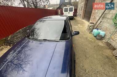 Хетчбек Volkswagen Golf 1998 в Ківерцях