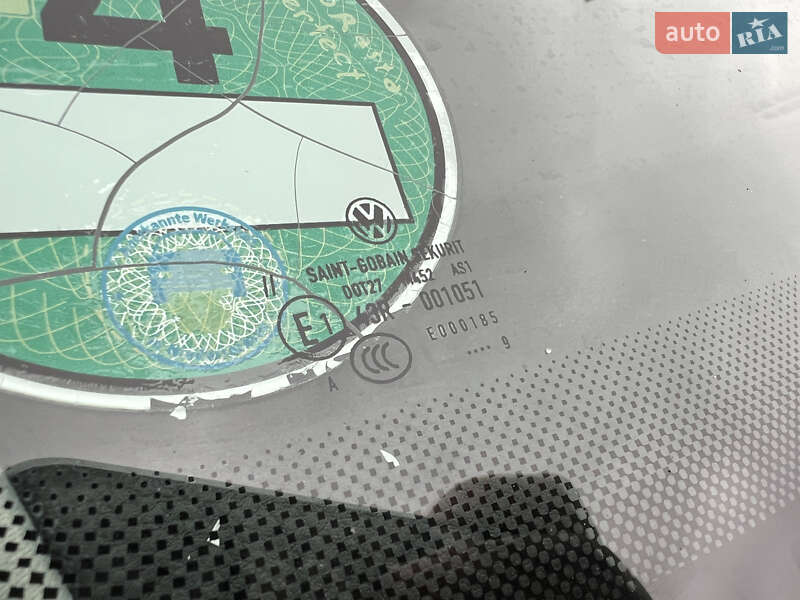 Хэтчбек Volkswagen Golf 2009 в Ровно