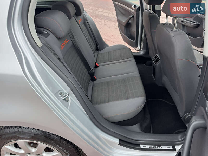 Хетчбек Volkswagen Golf 2006 в Рівному фото 21 Хетчбек Volkswagen Golf 2006 в Рівному