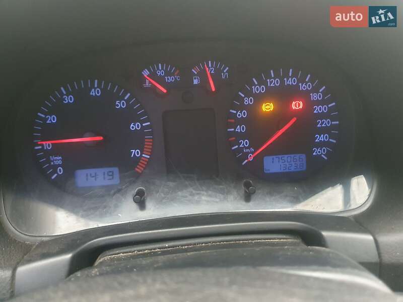 Універсал Volkswagen Golf 2001 в Світловодську фото 4 Універсал Volkswagen Golf 2001 в Світловодську