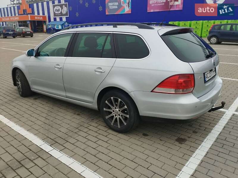 Универсал Volkswagen Golf 2008 в Ковеле