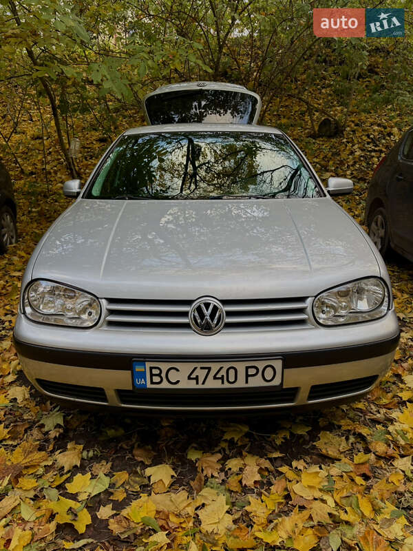 Хетчбек Volkswagen Golf 2000 в Львові