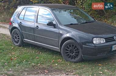 Хетчбек Volkswagen Golf 2002 в Гнівані