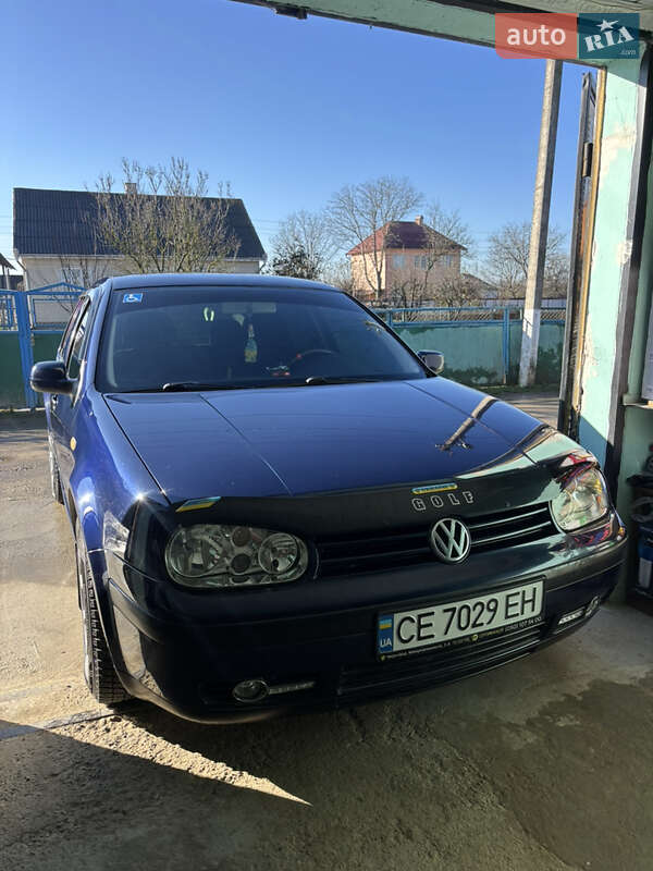 Volkswagen Golf 2000
