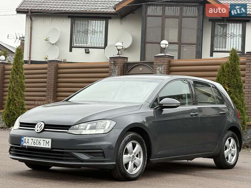 Хетчбек Volkswagen Golf 2018 в Борисполі