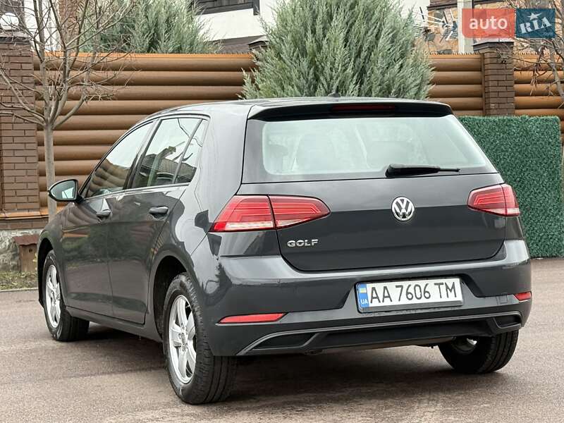 Хетчбек Volkswagen Golf 2018 в Борисполі