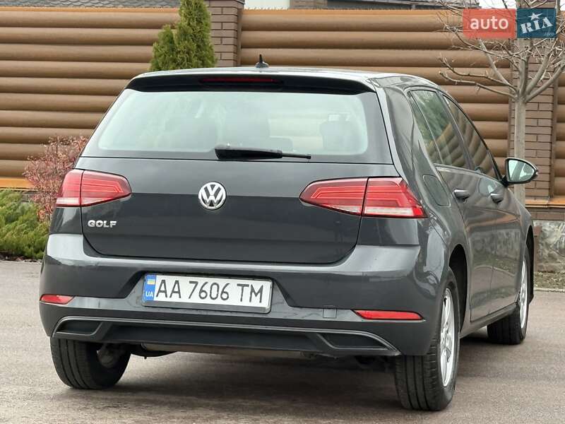 Хетчбек Volkswagen Golf 2018 в Борисполі