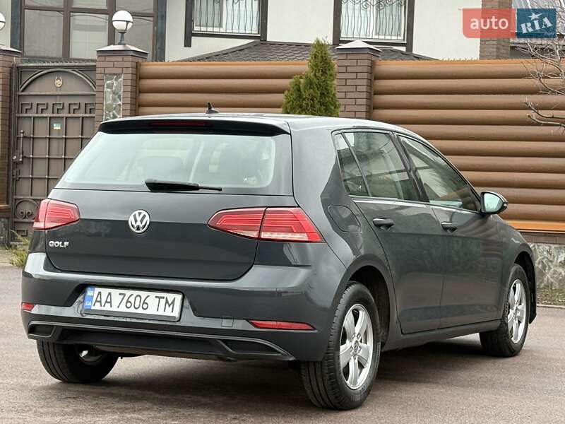 Хетчбек Volkswagen Golf 2018 в Борисполі