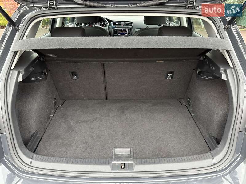 Хетчбек Volkswagen Golf 2018 в Борисполі