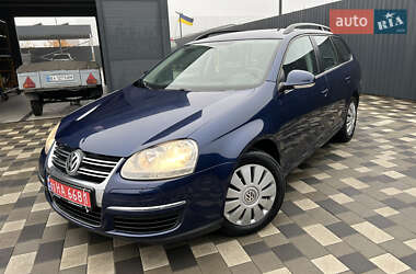 Універсал Volkswagen Golf 2010 в Полтаві