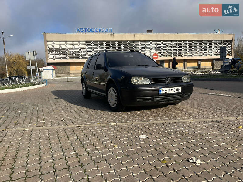 Универсал Volkswagen Golf 2001 в Херсоне