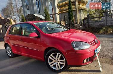 Хэтчбек Volkswagen Golf 2008 в Тернополе
