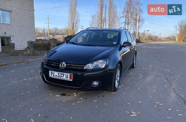 Универсал Volkswagen Golf 2010 в Калиновке
