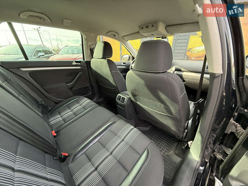 Универсал Volkswagen Golf 2012 в Стрые фото 31 Универсал Volkswagen Golf 2012 в Стрые