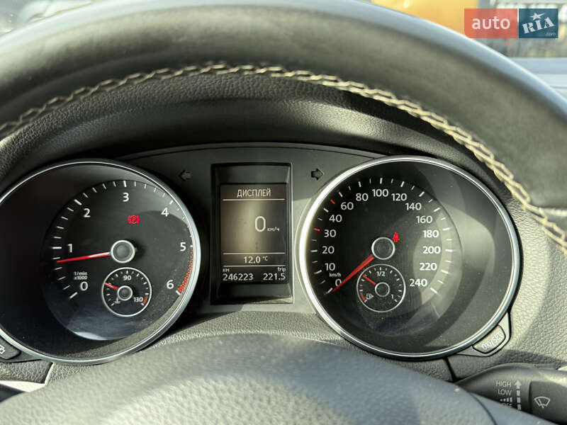 Универсал Volkswagen Golf 2012 в Стрые фото 46 Универсал Volkswagen Golf 2012 в Стрые