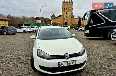 Универсал Volkswagen Golf 2010 в Луцке