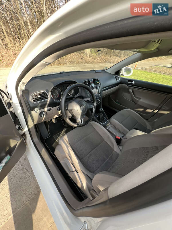 Універсал Volkswagen Golf 2010 в Броварах фото 4 Універсал Volkswagen Golf 2010 в Броварах