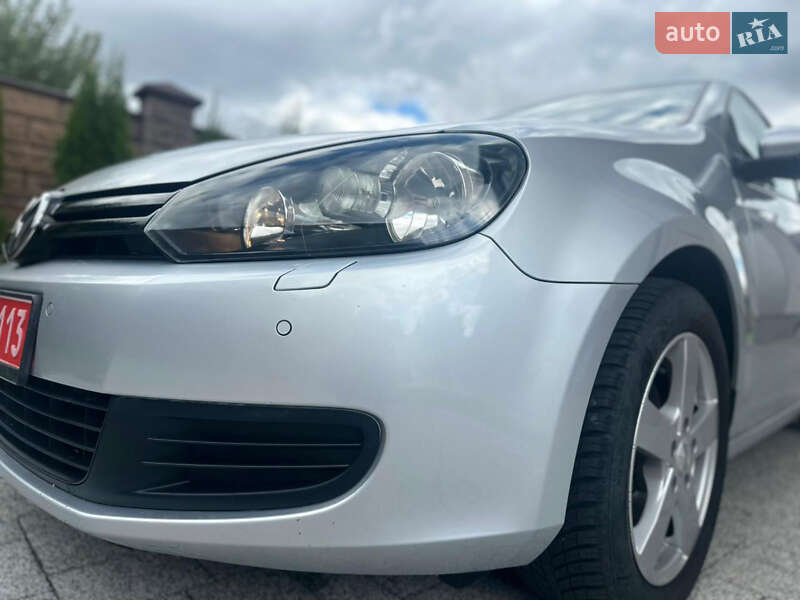 Хэтчбек Volkswagen Golf 2008 в Киеве фото 13 Хэтчбек Volkswagen Golf 2008 в Киеве