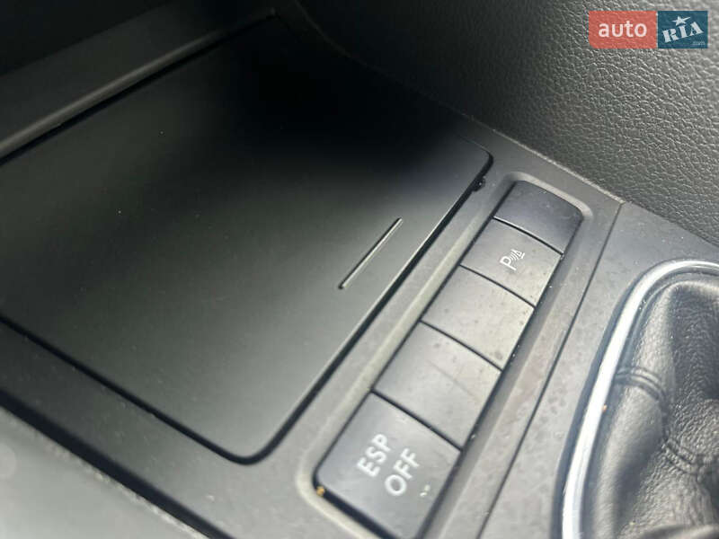 Хэтчбек Volkswagen Golf 2008 в Киеве фото 17 Хэтчбек Volkswagen Golf 2008 в Киеве