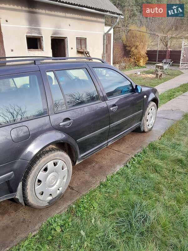 Универсал Volkswagen Golf 2000 в Монастыриске