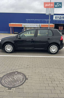 Хэтчбек Volkswagen Golf 2007 в Сумах