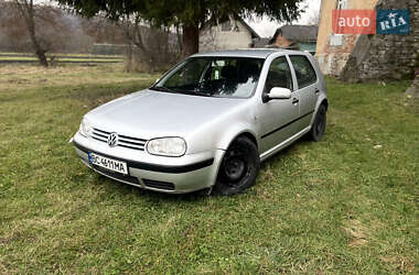 Хэтчбек Volkswagen Golf 2001 в Монастыриске