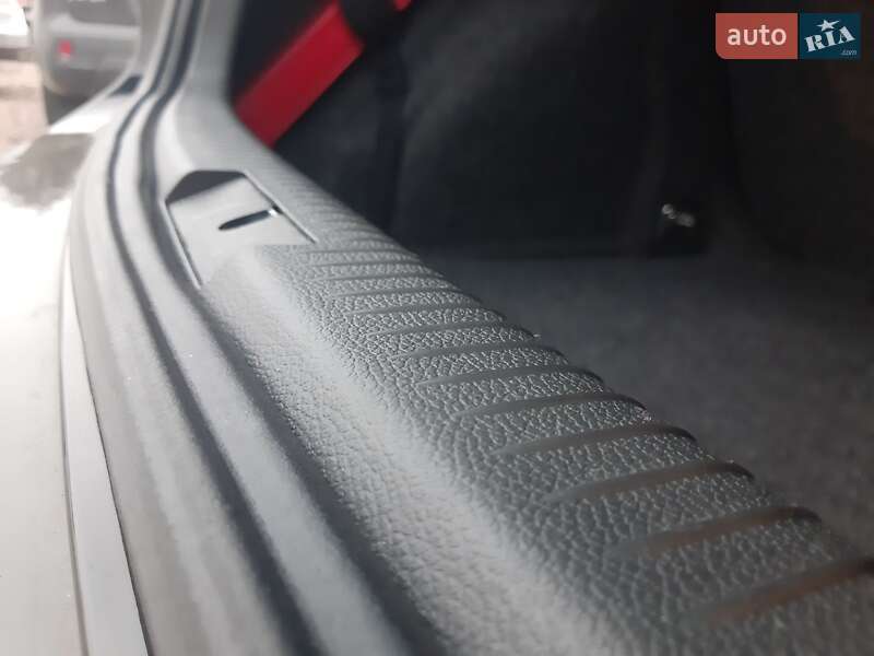 Хэтчбек Volkswagen Golf 2010 в Дрогобыче фото 111 Хэтчбек Volkswagen Golf 2010 в Дрогобыче