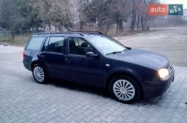 Универсал Volkswagen Golf 2001 в Тернополе