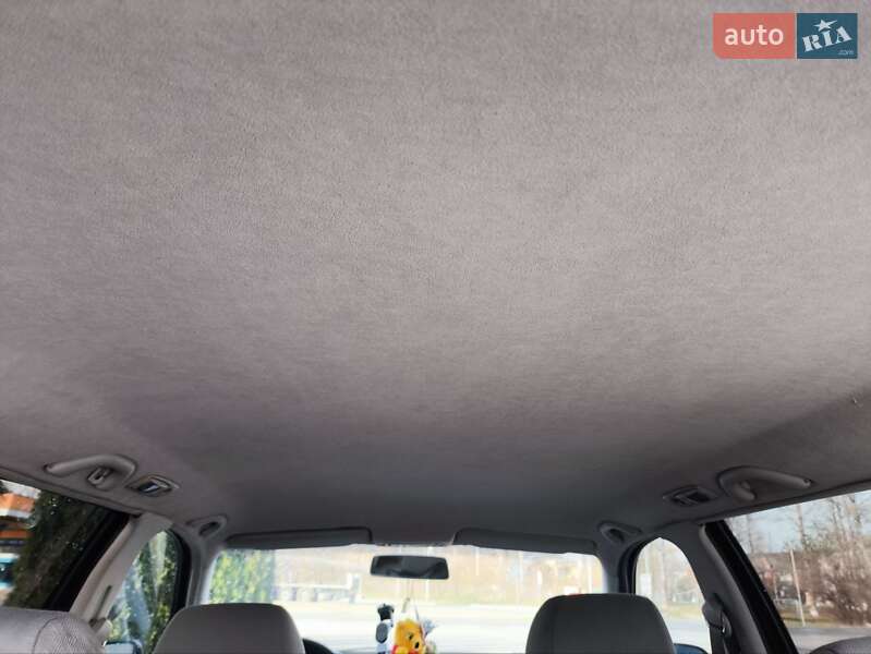 Універсал Volkswagen Golf 2000 в Надвірній