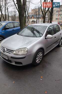 Хетчбек Volkswagen Golf 2006 в Тернополі