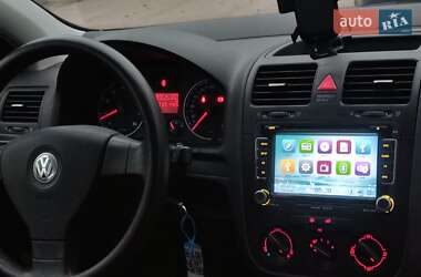 Хэтчбек Volkswagen Golf 2008 в Полтаве