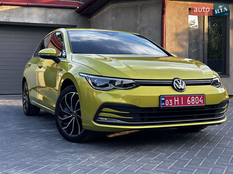 Хетчбек Volkswagen Golf 2020 в Тернополі