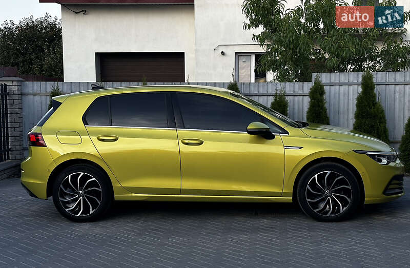 Хетчбек Volkswagen Golf 2020 в Тернополі