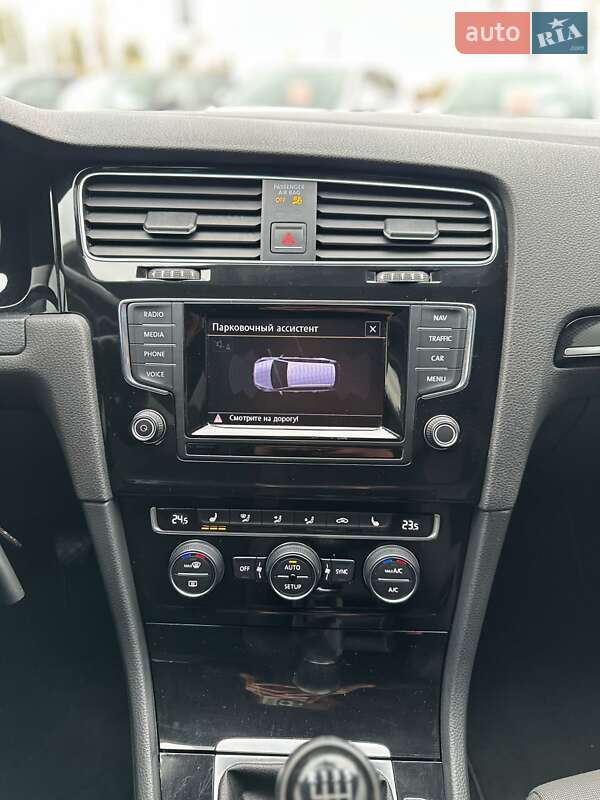 Универсал Volkswagen Golf 2013 в Белогородке фото 17 Универсал Volkswagen Golf 2013 в Белогородке