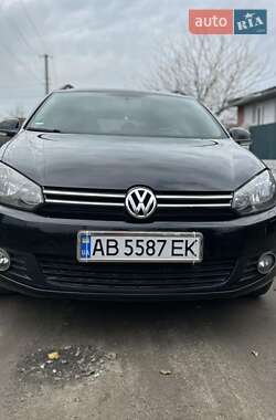 Универсал Volkswagen Golf 2011 в Гайсине