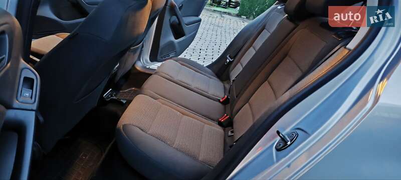 Хэтчбек Volkswagen Golf 2010 в Мукачево фото 13 Хэтчбек Volkswagen Golf 2010 в Мукачево