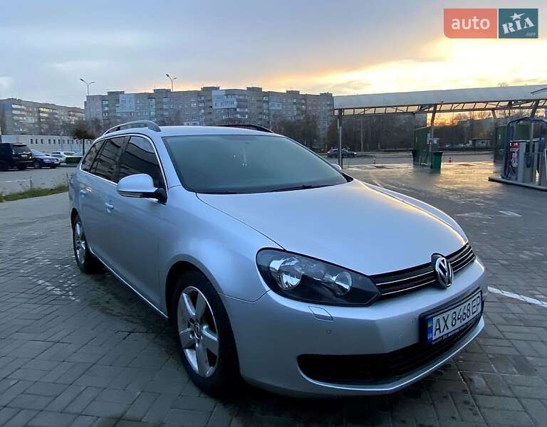 Volkswagen Golf 2011 Volkswagen Golf 2011