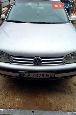 Хэтчбек Volkswagen Golf 1999 в Смеле