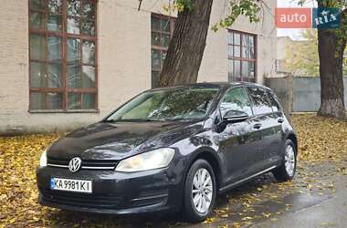 Хетчбек Volkswagen Golf 2016 в Києві