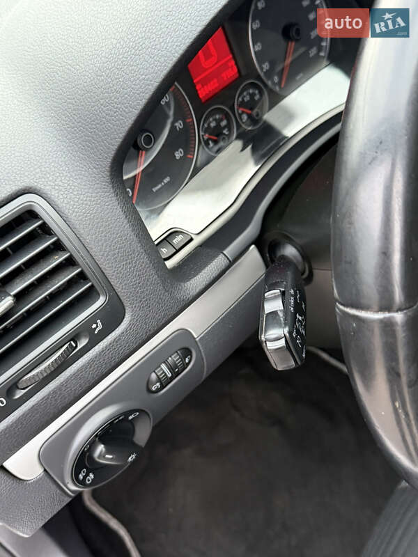 Хэтчбек Volkswagen Golf 2008 в Белой Церкви