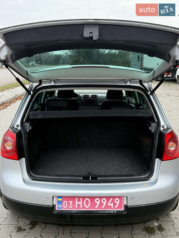 Хэтчбек Volkswagen Golf 2008 в Белой Церкви