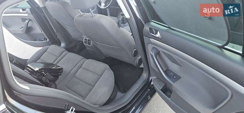 Универсал Volkswagen Golf 2008 в Софиевской Борщаговке фото 12 Универсал Volkswagen Golf 2008 в Софиевской Борщаговке